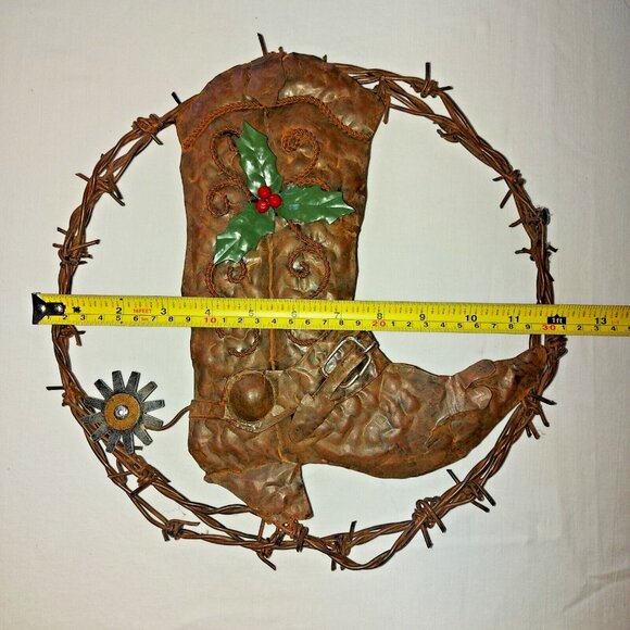 Barbed Wire Cowboy girl western Wreath 12" Metal Spur Holly Rustic Farmhouse - Picture 4 of 16